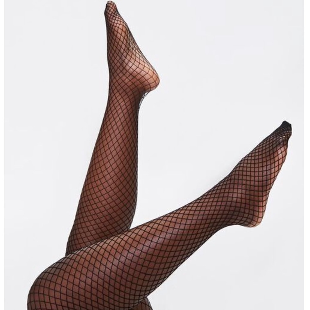 Forever 21 Plus Size Fishnet Tights